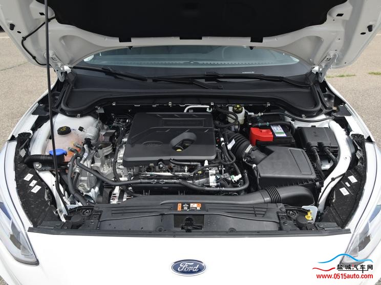 长安福特 福克斯 2020款 两厢 EcoBoost 180 自动锋潮型