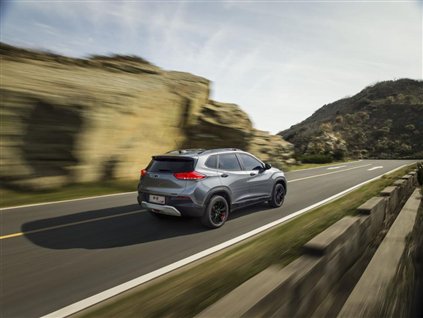 06-车尾-路跑 抠图-合